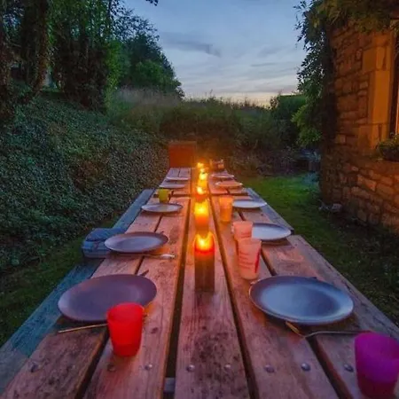 Quaint Holiday Home In Robechies Amid Meadows * Chimay
