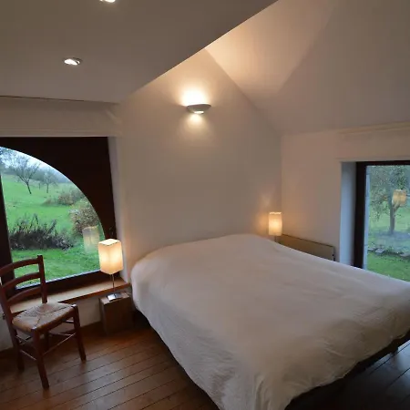 Quaint Holiday Home In Robechies Amid Meadows Holiday home Chimay