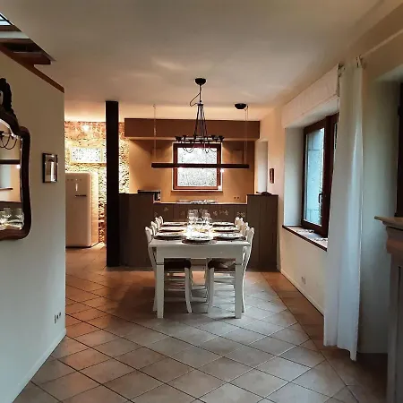 Holiday home Quaint Holiday Home In Robechies Amid Meadows *