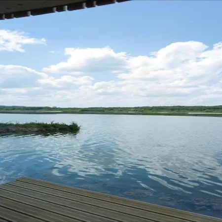 Nature Hideaway 度假居 希迈